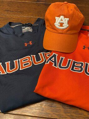 auburn university LOT 2 shirts size L and 1 ball cap hat